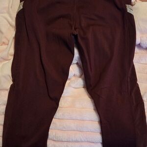 Fabletics Motion365 Burgundy Activewear